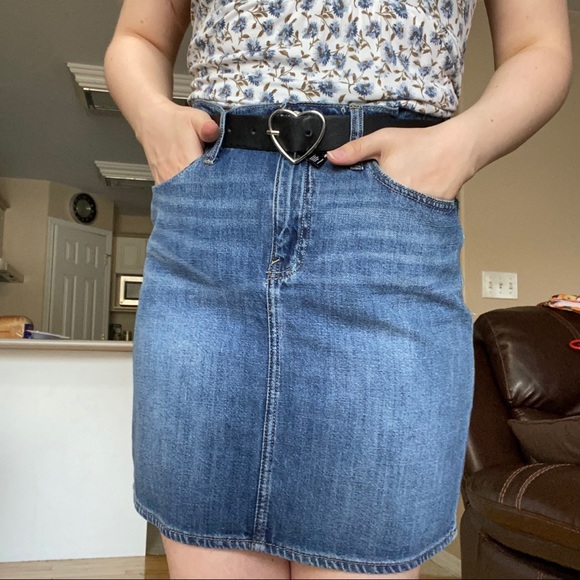 2 for 20 💚 GAP denim skirt 30” - Picture 2 of 7